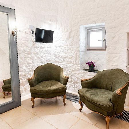 Petranima Wellness In Trulli Bed & Breakfast Ostuni Dış mekan fotoğraf